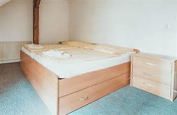 Pension Am Anger Berlin 3*,